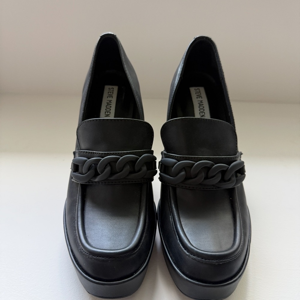 Steve Madden Black Chain Detail Loafers